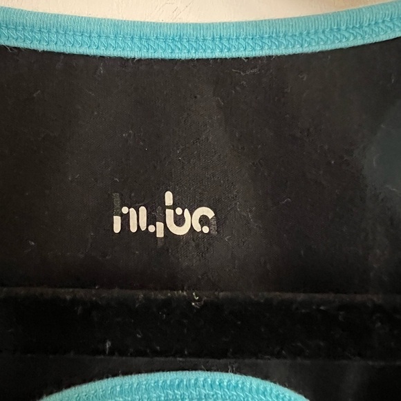 Ladies  tank - Picture 4 of 5